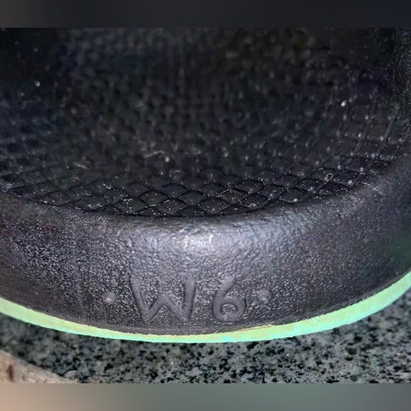 CHACO women’s chacos thong style sandals size 6 - Picture 3 of 15